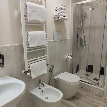 Angelica Pensión Bolonia