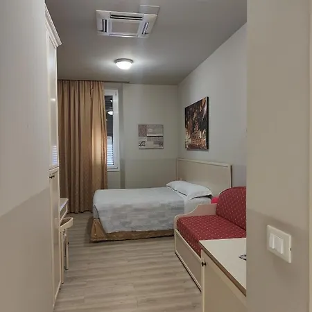Angelica Guest house