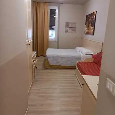 Angelica Guest house *